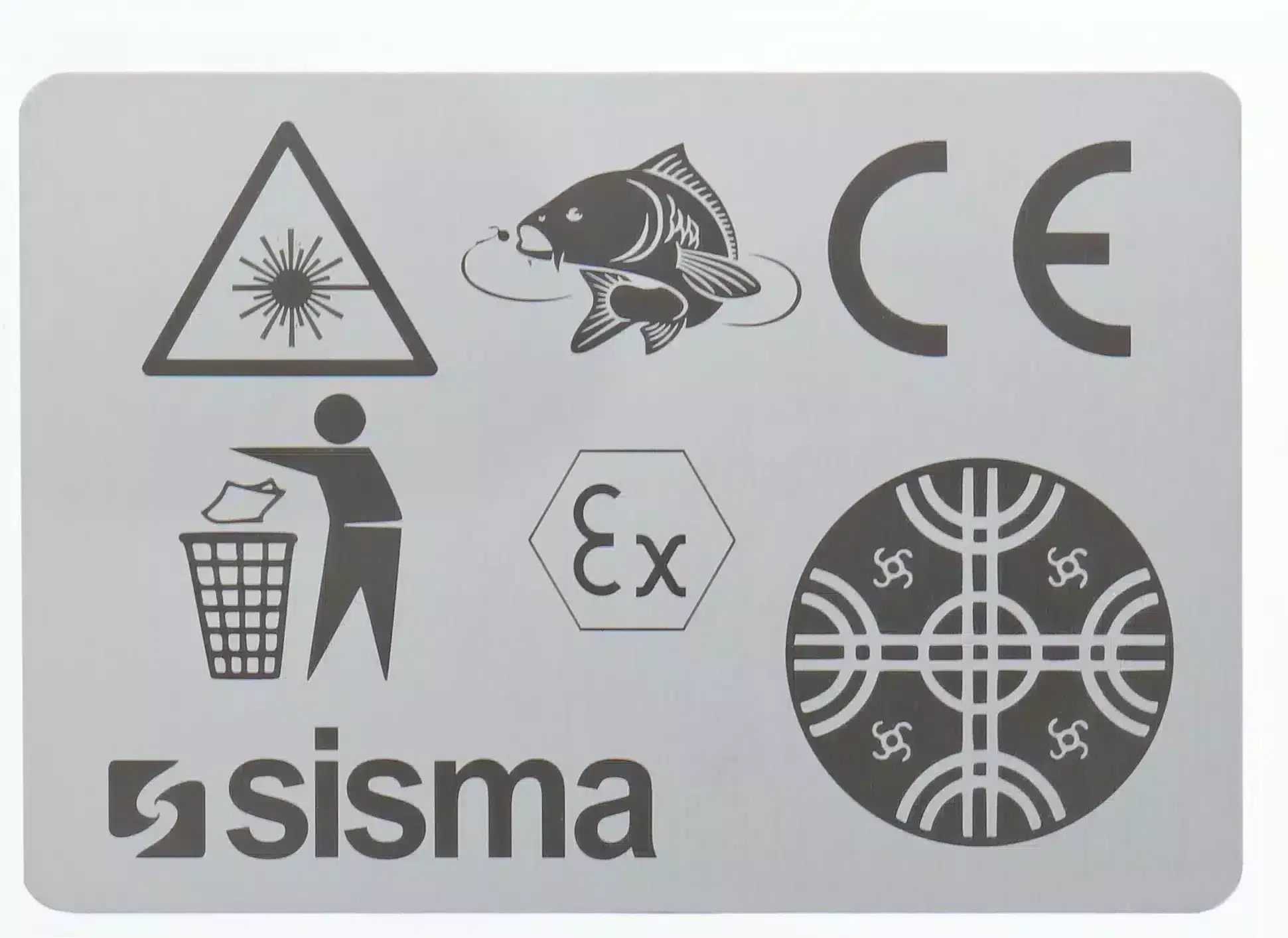 Etiqueta gris con grabado láser