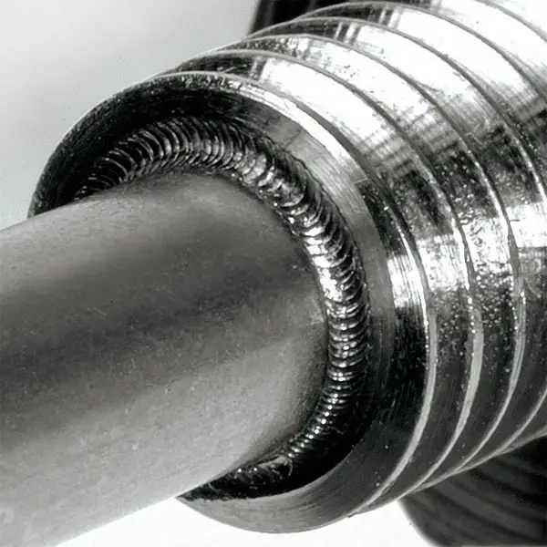 Soldadura láser en unión roscada