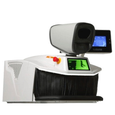 Una máquina de exploración visual con pantalla digital, mentonera y gran ocular para exámenes oculares, sobre un fondo liso.