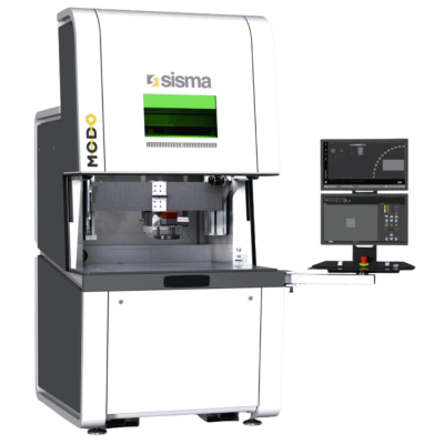 Máquina Sisma MCD de color blanco y gris, con panel de control digital, pantalla LED verde y componentes metálicos debajo.